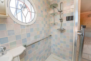 Photo 31- click for photo gallery